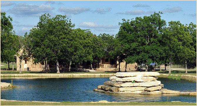 Utopia Golf Course Clubhouse