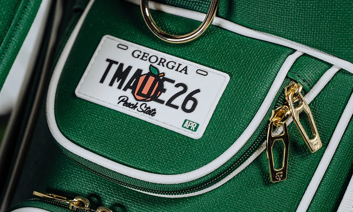 TaylorMade Season Opener Staff Bag Detail